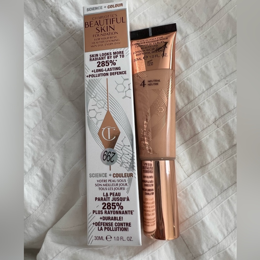 NIB CHARLOTTE TILBURY BEAUTIFUL SKIN FOUNDATION 4 NEUTRAL